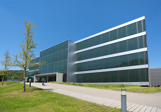 View of the Holopack Packaging building in Sulzbach-Laufen